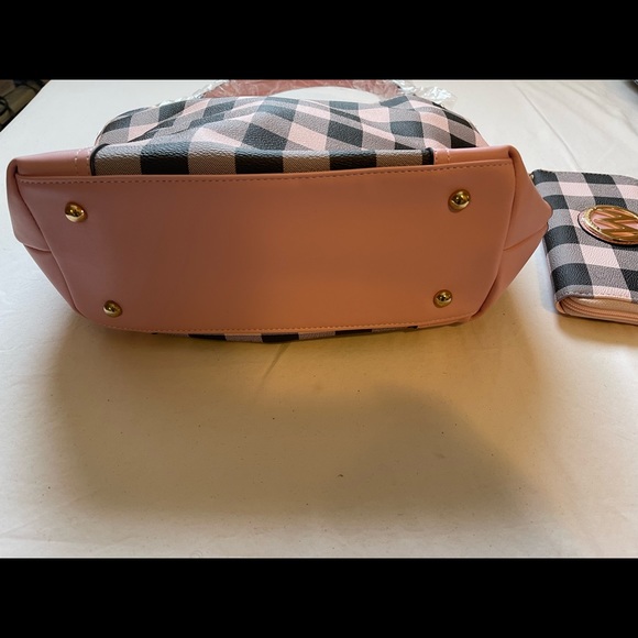 Vivien Checker Hobo and Wallet by Mia K - Picture 4 of 7